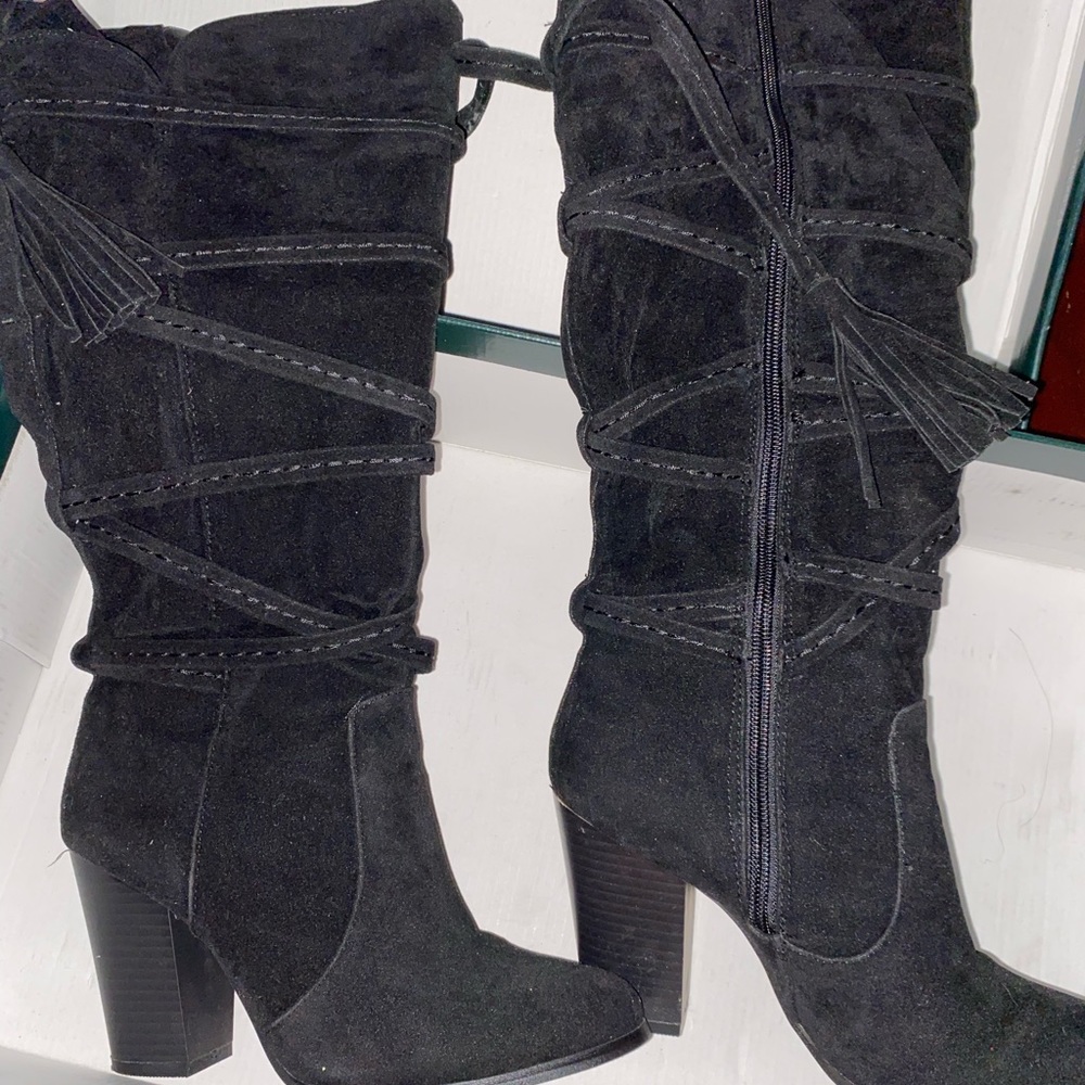 Black boots